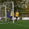 Daan Hento scoort 1-0 op aangeven van Tim Hoentjen