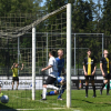 Roald Straalman scoort 0-1 na voorbereidend werk van Tim Hoentjen